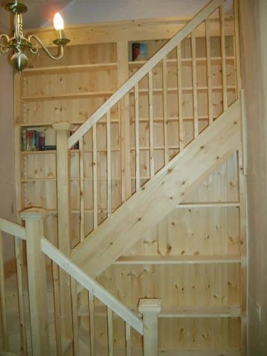 bookcases-stairs-007